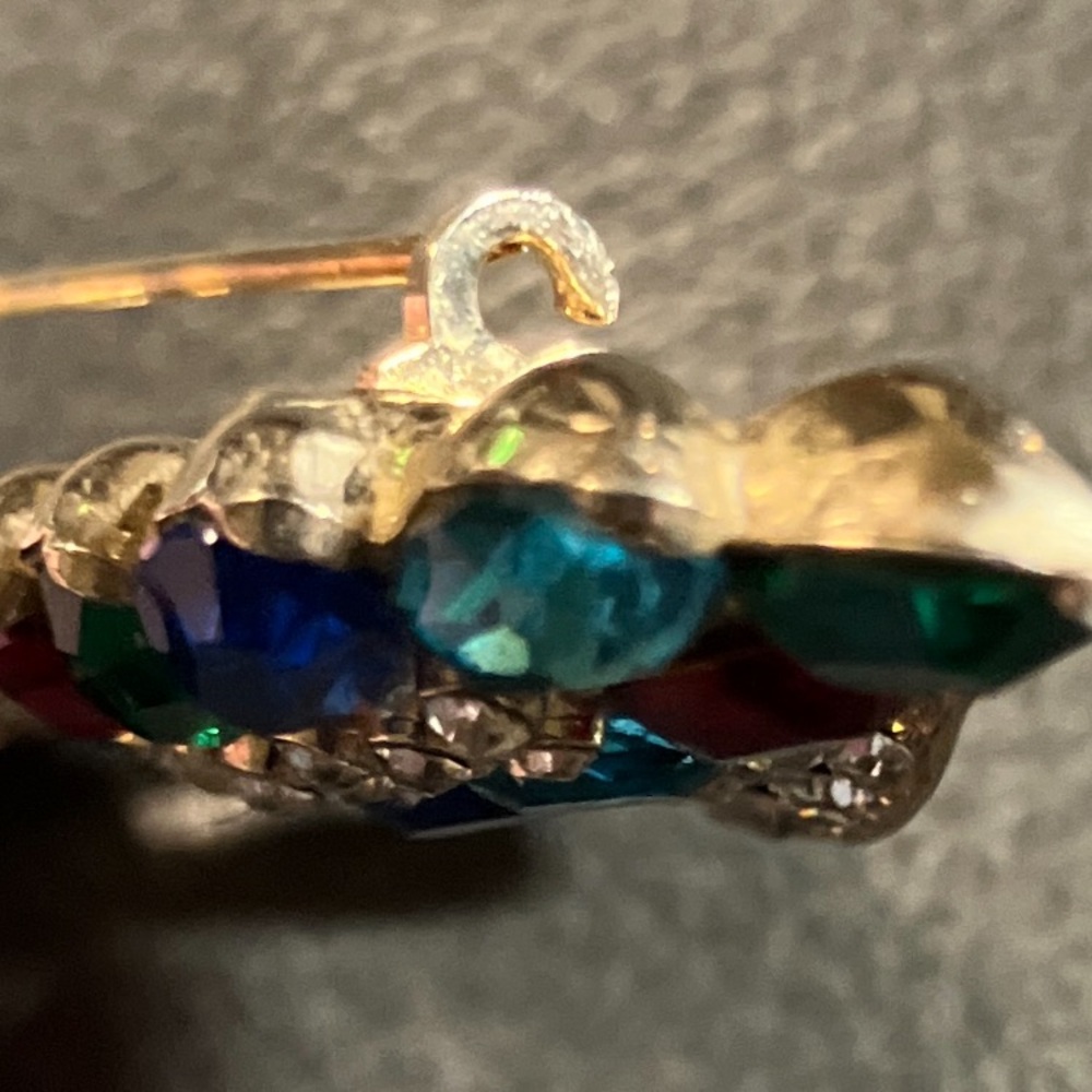 Vintage Mid-Century Jewel Tone Rhinestones Bow Brooch - Picture 4 of 5